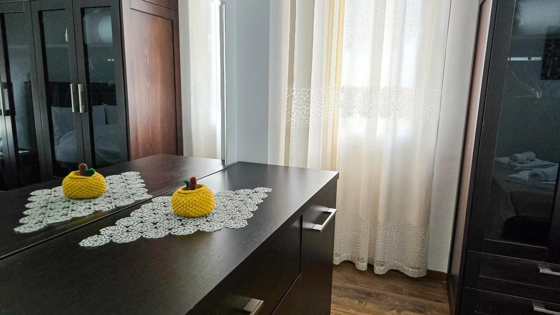 Lake Park 2Br Apartment Tirana